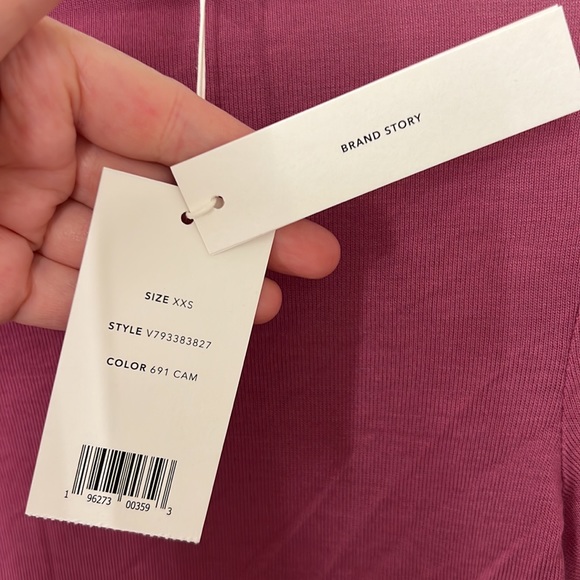 NWT Vince Mock Neck Top size XXS - Picture 3 of 5